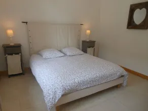 Sommerhus i Sainte Mère Eglise fuldstændig renoveret stille og tæt på havet - Image 3