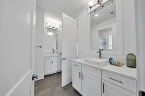 Luxury Grayton Beach Home with Pool, Golf Cart, Bikes – 5 Min Walk to Beach - Image 5