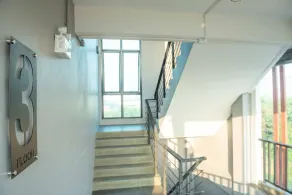Samutsakorn Apartment - Image 2
