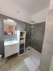 APARTMENT IN PEACE IN VILLA ON THE GROUND FLOOR - Image 3