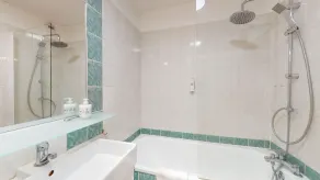marceau 70m2 city center    2br - Image 2