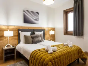 Apartment in Plagne 1800 with Ski-in/Ski-out - Image 4