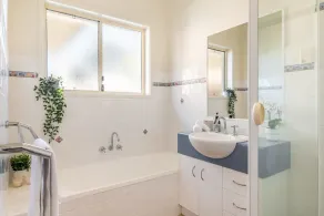 Beachside living takes a smart & stylish turn with this well appointed apartment - Image 3