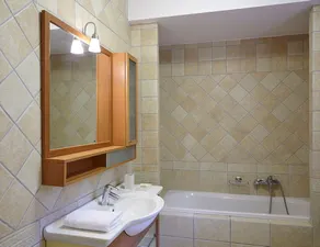 Kommeno View - Six Bedroom Villa, Sleeps 12 - Image 2