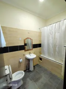 Beckett Suites-Guest Room - Image 4