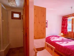 Le Baoùba Hameau des Chazals Nevache Hautes Alpes - Image 5
