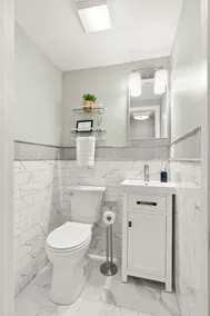 Modern Beach & Pond Getaway; Heart of Cape Cod - Image 4