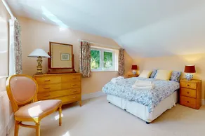 Honeymead Farmhouse, Simonsbath - Image 5