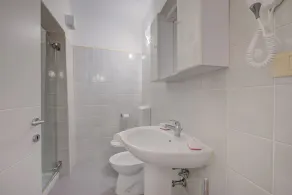 Casa Alpino 6, Riva del Garda, Italy - Image 3