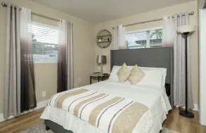 2 BR | Perfect for Long Term Stays | 2 miles to Beach - Image 4