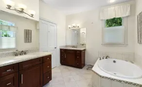 Waterfront Bay Home, Amazing Water Views, with Private Saltwater Pool - Image 5