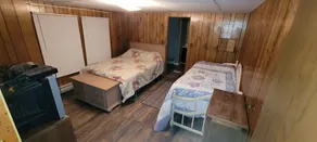 2 bedroom home surrounded by beautiful mountains! - Image 5