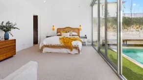 Poolside Paradise Mount Eliza - Image 4