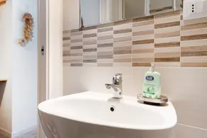 Appartement 'Goccia Di Mare' avec parking gratuit, Wi-Fi et climatisation - Image 2