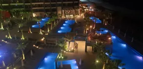 Relaxing in Cabo - Image 3