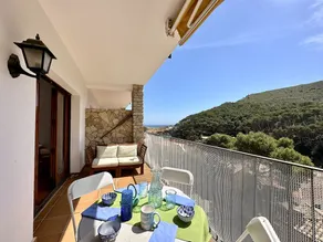 Vue sur la mer. 150 mètres de la plage de Sa Tuna - Image 5