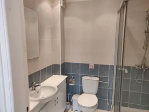 Cyprus 2 beds ensuite pool patio wifi parking - Image 2