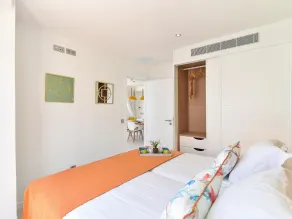 House in Lloret de Mar With Terrace - Image 5