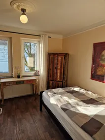 3 rooms for up to 10 people. Close to the city in the countryside with a view of the Müngsten Bridge - Image 3
