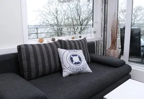 Sea View Apartment on the Beach - Image 5