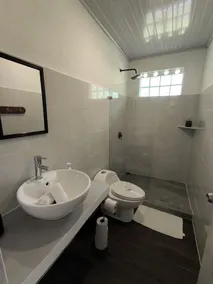 Lodge with Private 40ha Jungle Reserve - Image 2