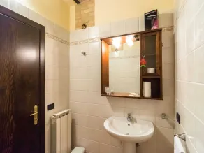Secluded Mansion in Perugia with Hot Tub - Image 4