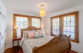 GRAND SUITE  AT OLD COLORADO INN - Image 3
