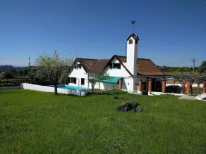 Quiet villa with large garden and private pool, central Portugal - Image 5