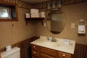 Lakeside Bungalow | Furnished Monthly Rental - Image 4