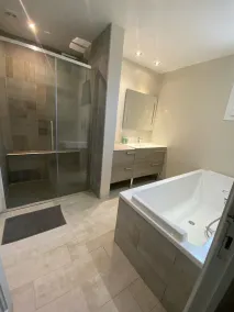 Private villa with swimming pool in Provence - Image 2