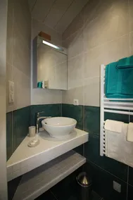 Chai restaureret, privat lukket have tæt på centrum og strand St Denis Oleron - Image 4