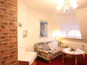 Double Room 2 - Guest House Andresen-Warft - Image 3