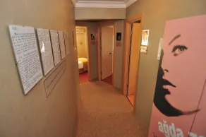Mini Hotel - Image 3