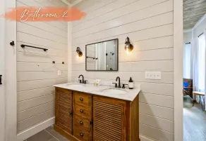 Private Heated Pool, Games, Hot Tub, Sleeps 18 - Image 5