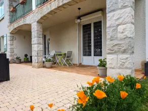 Appartement Spacieux avec Jardin Privatif, Proche du Puy-en-Velay et d'un Golf, WiFi Inclus - FR-1-582-286 - Image 4