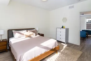 Modern condo #Self checkin #CityLife #Location #Rooftop Deck - Image 5