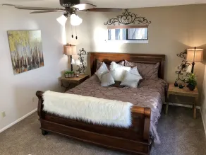 Great Location! - Image 2