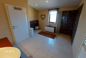 Modern flat with whirlpool for 6 people - Image 4