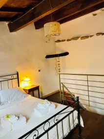 Rustic  Cottage by Gran Sasso: Steps away from Amazing Hiking Trails - Image 4