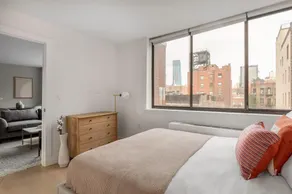 Bright Chelsea 1BR w/ Roofdeck, Doorman, BBQ, by Blueground - Image 5