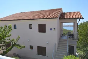 Holiday apartment near the beach - Image 4