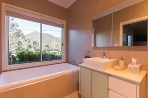 Rose Cottage offers comfort convenience and contemporary living - Image 2