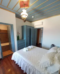 Traditional Stone Villa Olympia - Image 4