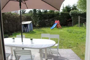 A 300 metros del mar, casa en terreno cerrado sin vecinos para 9 personas. - Image 2