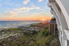 Villa Bianca - Beachfront Luxurious Home w/ Stunning Views and Beach Service! - Image 5