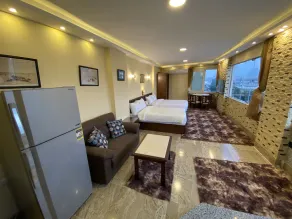 Deluxe apartment in a building with an elevator with amazing Pyramids view - Image 4