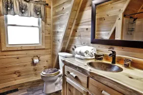 Rustic Get Away - Image 4