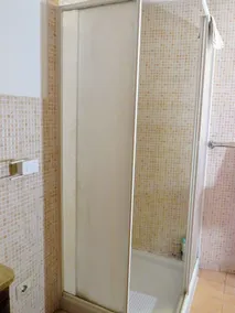 Grande chambre silencieuse avec Wi-Fi dans le centre - Image 4