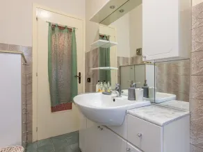 Angenehme Wohnung für 2 Leute mit  W-LAN, TV, Innenhof und Haustiere erlaubt - Image 3