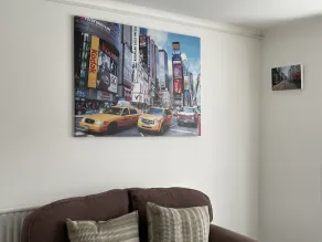 Modern, Comfortable Home minutes from Heathrow - Image 5